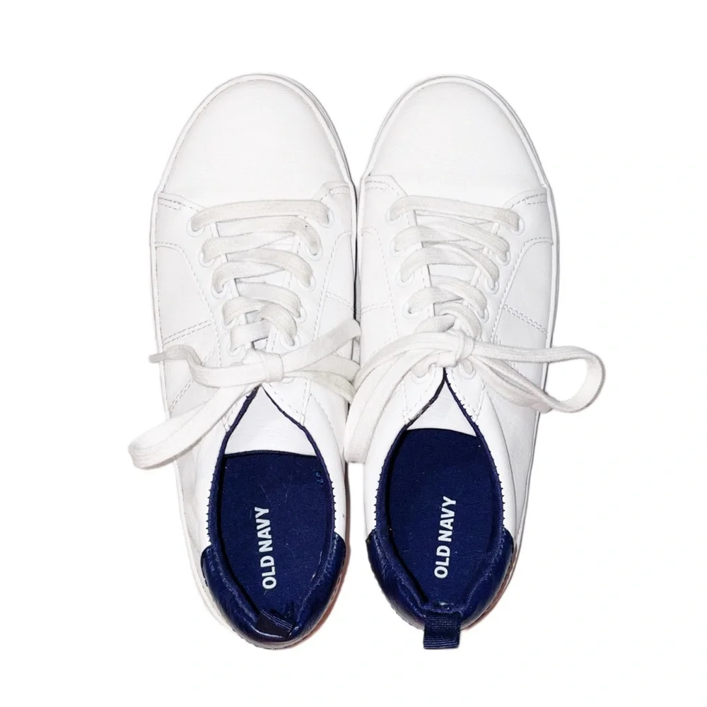 OLD NAVY Boy's White Shoes Size 5